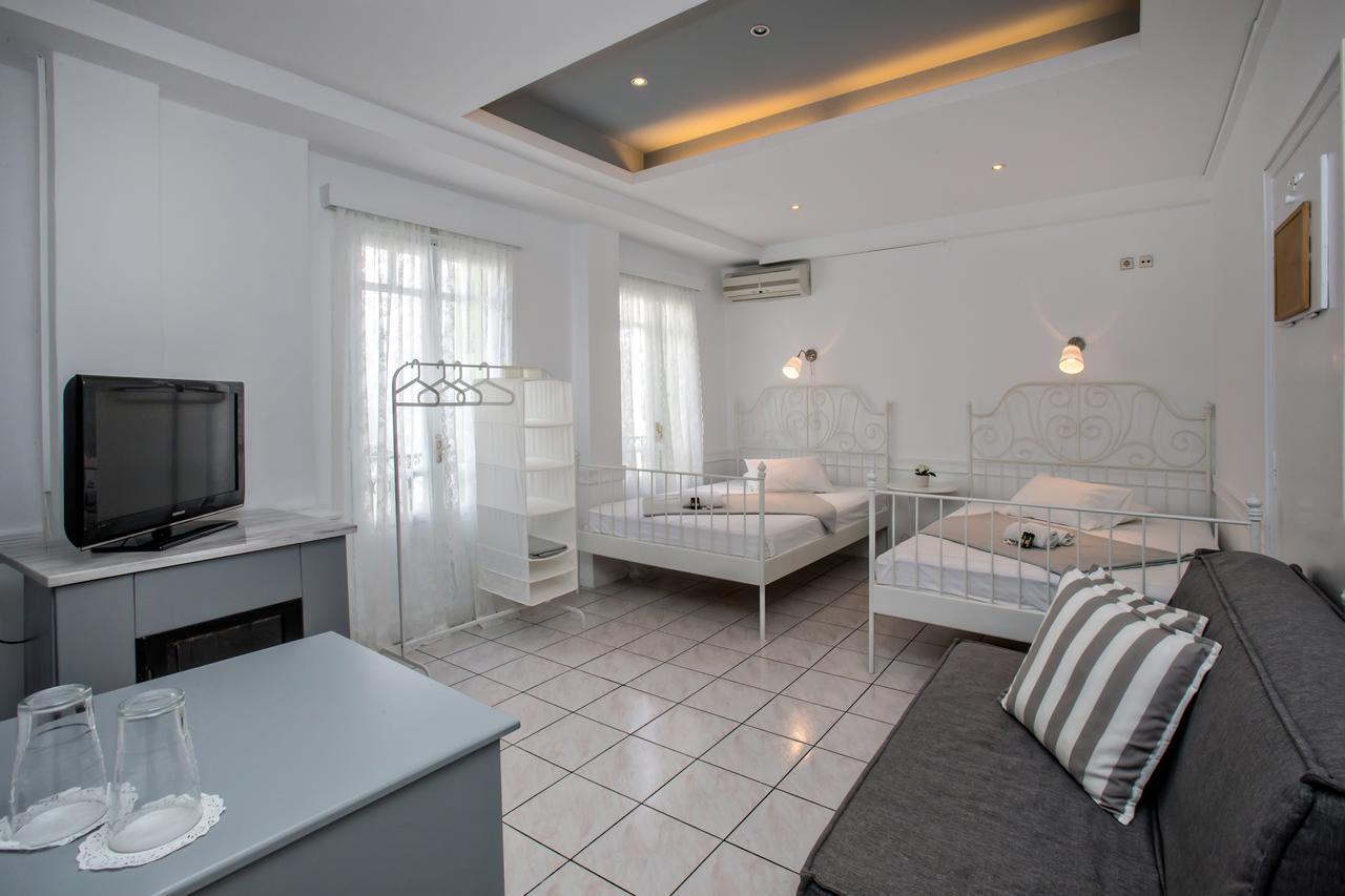 Aegli 1876 Hotel Tinos ภายนอก รูปภาพ